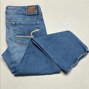 American Eagle Y2K Artist Crop Low Rise Jeans